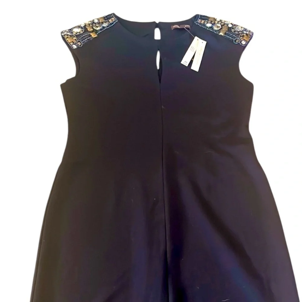 ADRIENNE VITTADINI coctail dress